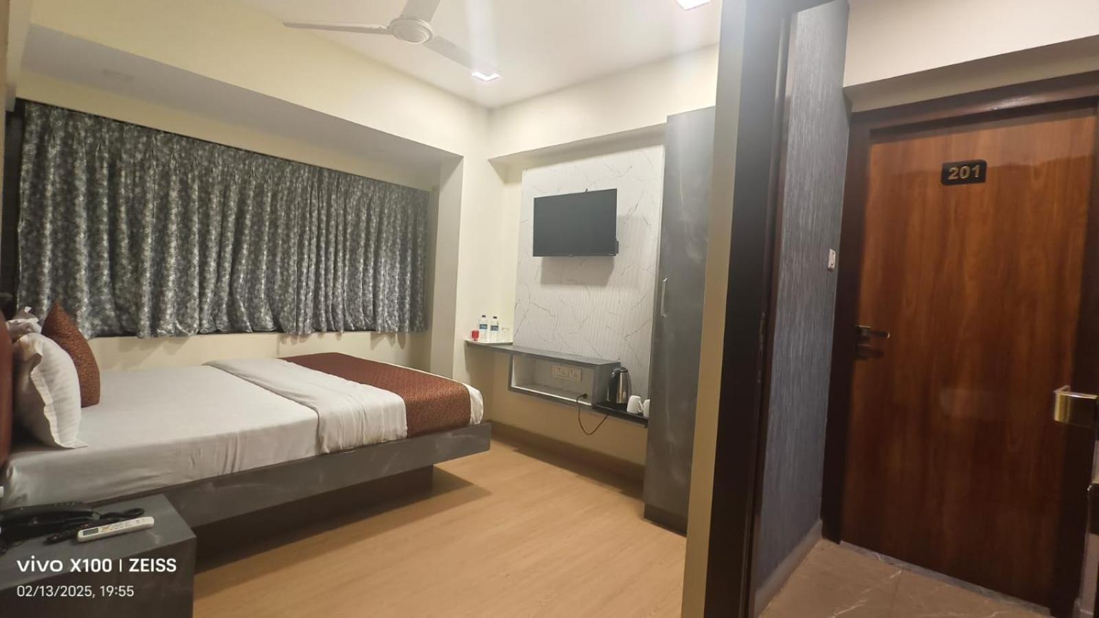 Hotel Abraj Inn — Photos 1